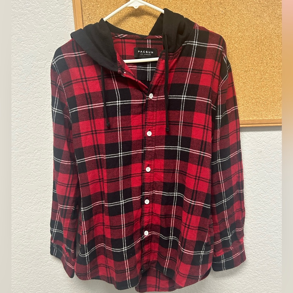 PacSun Plaid Flannel Button Up Hoodie Jacket. Size L 
MSRP $54.00